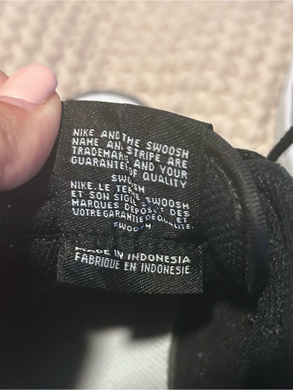 Nike Dunk Low “Pandas” - Picture 6 of 7